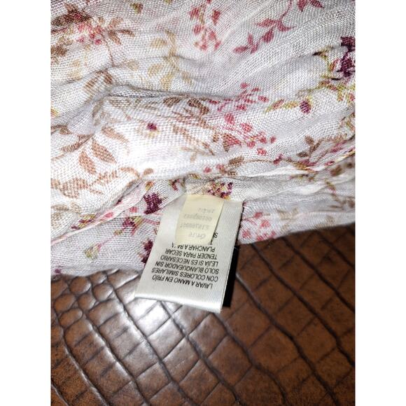 Two Infinity Scarves - Picture 2 of 8